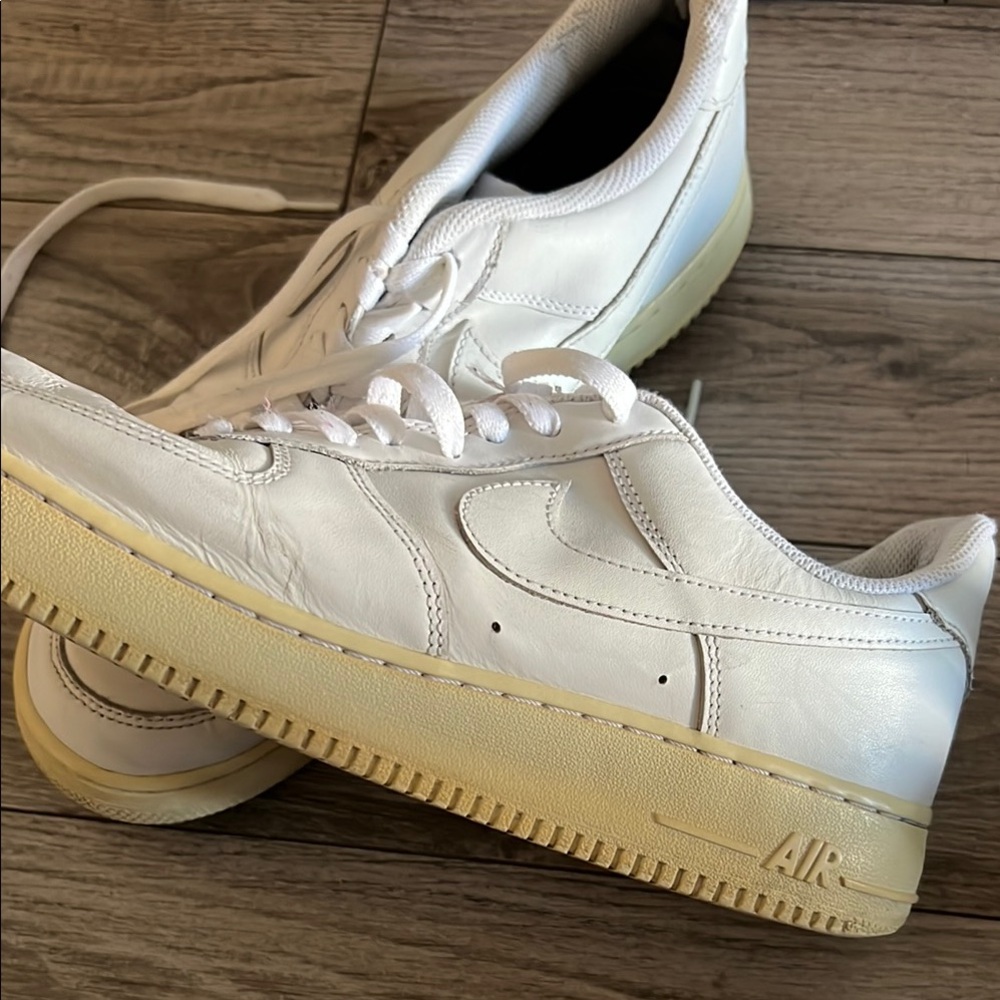 Nike Air Force  Sneakers - Picture 2 of 5